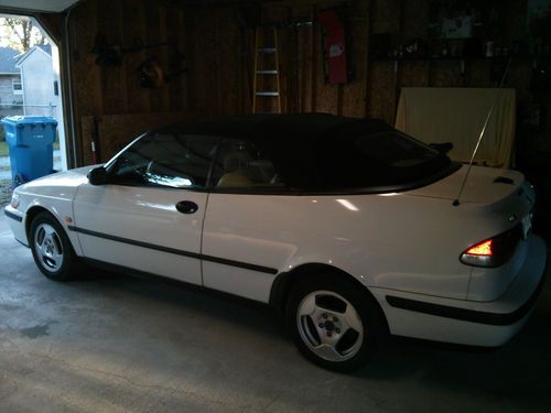 1999 SAAB 9-3 Convertible, image 5
