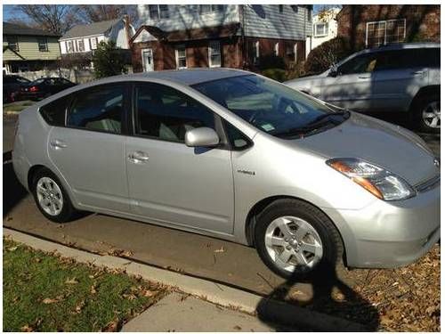 2009 toyota prius base hatchback 4-door 1.5l