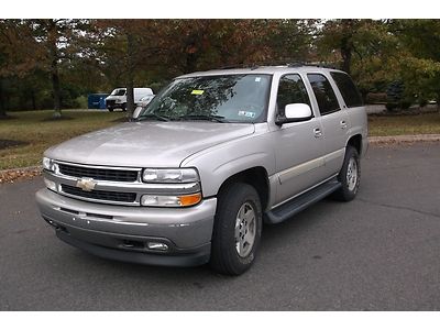 2006 chevrolet tahoe lt, sunroof, dvd, clean