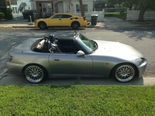 2006 honda s2000 base convertible 2-door 2.2l