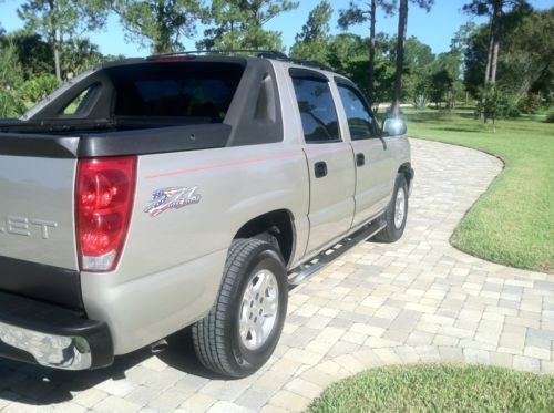 2006 Chevrolet Avalanche 1500 Z71 4x4  *NO RESERVE*, image 4