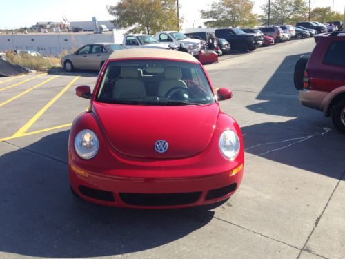 Convertible Smoke free Excellent condition Low miles Automatic, image 9
