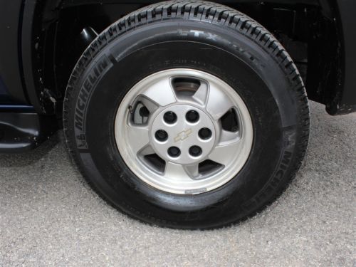 5.3L V8 4x4 LT Leather 3rd Row Rear AC Running Boards Tow Package Power Seats, image 10