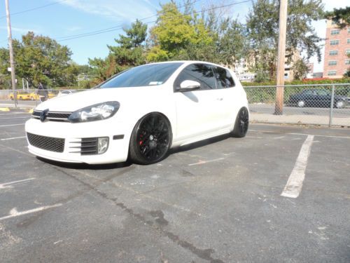 2010 volkswagen gti base hatchback 2-door 2.0l apr k04