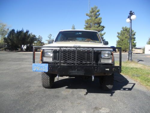 1986jeep 4wd cherokee suv wagon 4-door pioneer sport utility 4x4