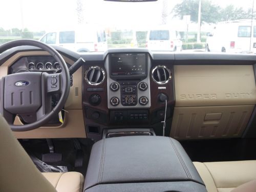 NEW 2013 FORD SD F-550 6.7 V8 DIESEL 4X4 CREW CAB DRW LARIAT WITH A PICK-UP BED, image 22