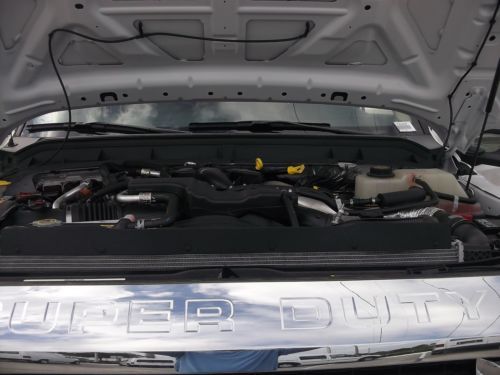 NEW 2013 FORD SD F-550 6.7 V8 DIESEL 4X4 CREW CAB DRW LARIAT WITH A PICK-UP BED, image 36