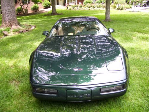 1995 chevrolet corvette base hatchback 2-door 5.7l