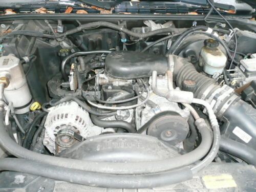 2001 Chevrolet Blazer s10 4x4, image 2