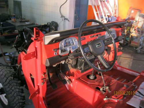 Toyota Land Cruiser BJ 42 frame off restoration. from Italy, image 3
