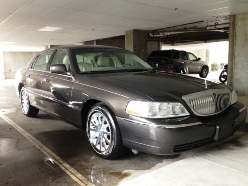 2006 Lincoln Town Car Estate Sale, US $8,995.00, image 2