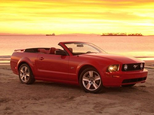 2007 ford mustang gt convertible 2-door 4.6l