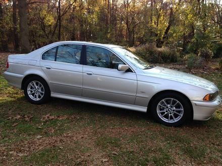 2003 bmw 525i base sedan 4-door 2.5l very clean!