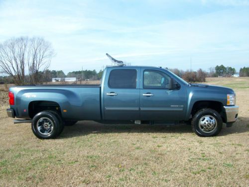 2011 chevrolet silverado 3500hd 4x4 ltz dually long bed only 9,491 miles!