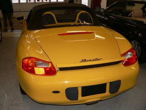 2001 porsche boxster  3 owners  clean car fax history