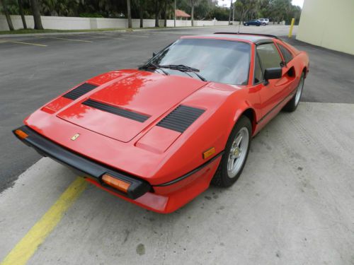 1985 ferrari 308 gts quattrovalvole targa 2-door 3.0l