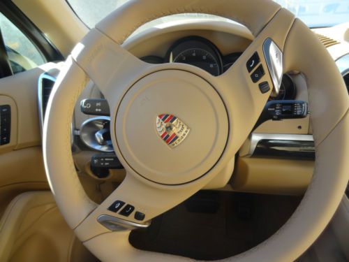 2012 Porsche Cayenne S Hybrid Sport Utility 4-Door 3.0L, US $59,950.00, image 6