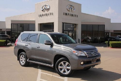 2010 lexus suv  w/navi