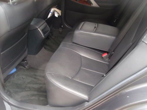 2011 Toyota Camry SE Sedan 4-Door 2.5L, Ex,Cond., Leather, Dual exhaust, sunroof, image 9