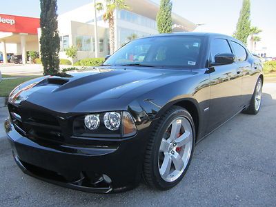 Certified srt hemi 6.1 v8 rwd brembo brakes leather automatic sirius we finance