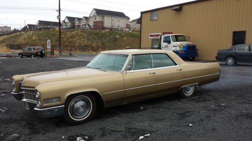 Great caddy! runs and drives, needs a good home to get back into pristine shape
