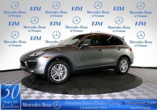 2013 porsche cayenne tiptronic, low miles, heated seats, cayenne turbo wheels!