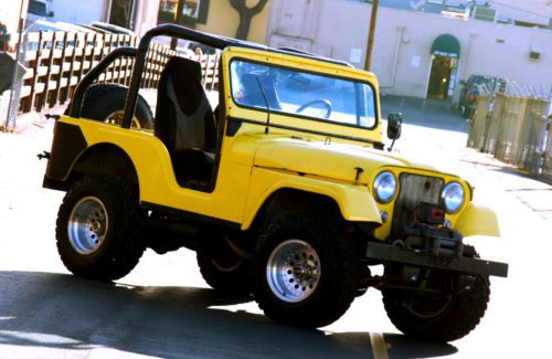 1957 willy&#039;s jeep.  boss 302 v8. heavy duty transmission and dana 4x4 gear