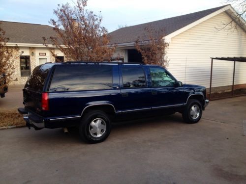 1997 GMC Suburban 4x4 SLT loaded leather 5.7 low miles immaculate, image 20