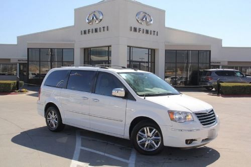 2010 chrysler fwd minivan limited