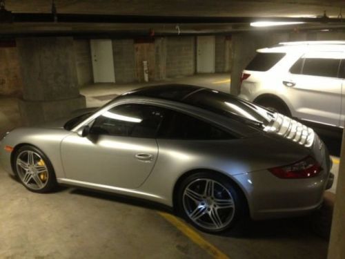 2008 porsche 911 targa  4s 35700 miles