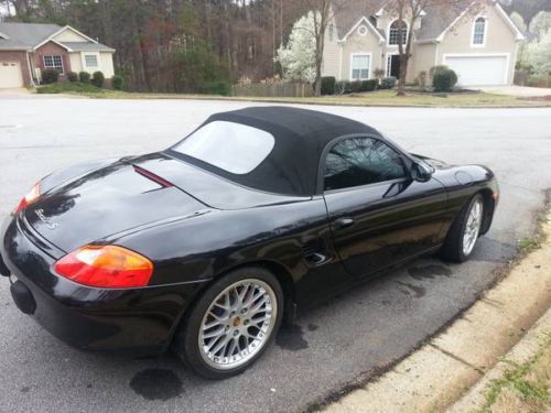 Very clean 2002 boxster &#034;s&#034; with tiptronic transmission. no issues.