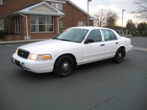 2003 ford crown victoria police interceptor automatic 4-door sedan