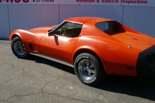 1974 chevrolet corvette stingray t-top