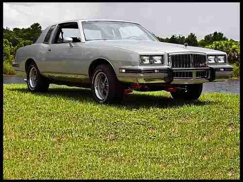 1987 Pontiac Grand Prix G Body, image 2