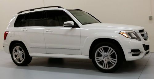 2013 mercedes-benz glk350 sport utility w/7900 mi, panoramic roof &amp; clean carfax