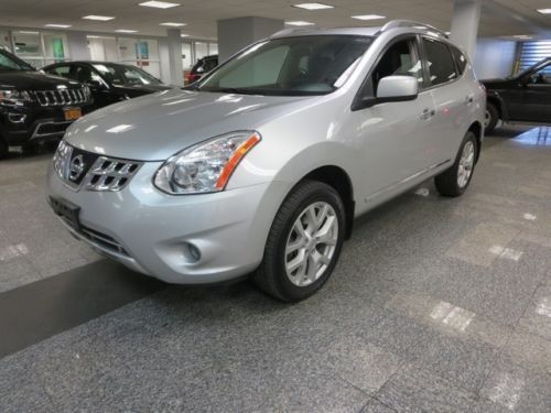 2011 nissan sv with sl,nav