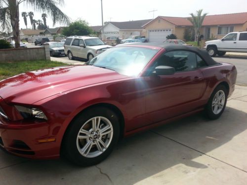 2014 ford mustang base convertible 2-door 3.7l