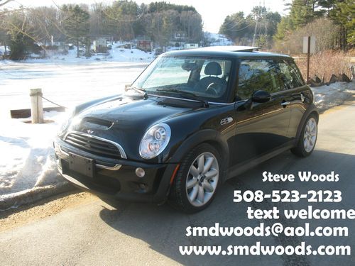 2005 mini cooper s 6 speed pano roof black/ heated seats remarkable shape!