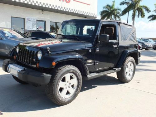 Jeep wrangler sahara manual convertible 3.8l 4x4 no accidents