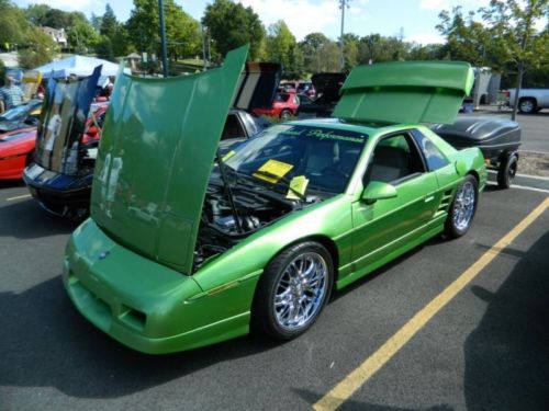 85 pontiac fiero gt - green lots of customs - snapperhead performance