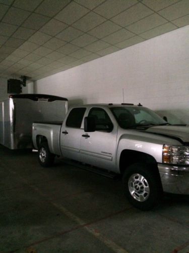 2013 Chevrolet Silverado 2500 HD LT Crew Cab Pickup 4-Door 6.6L, image 2