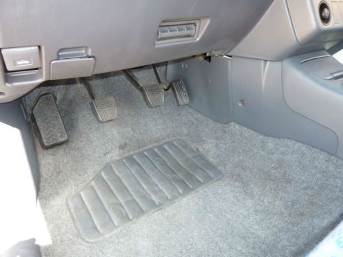 1996 Toyota RAV4 Base Sport Utility 2-Door 2.0L, image 5