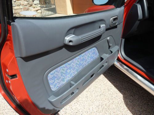 1996 Toyota RAV4 Base Sport Utility 2-Door 2.0L, image 13