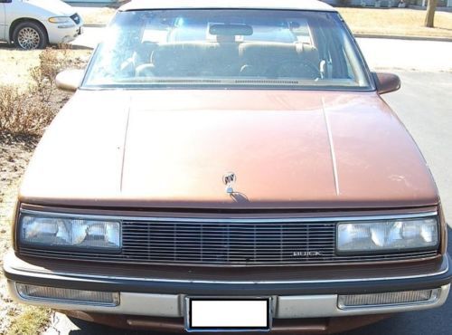 1988 tan buick lesabre, v6, 4d sedan, 3.8l, 3800cc fuel injected