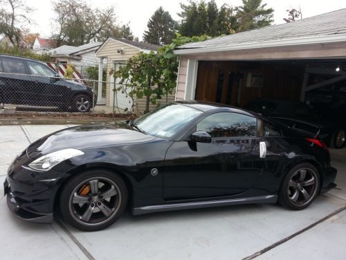 2008 nissan 350z nismo coupe 2-door 3.5l