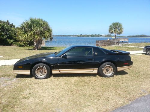 1987 pontiac trans am gta....only 45876 miles...super fast and immaculate.!!!!