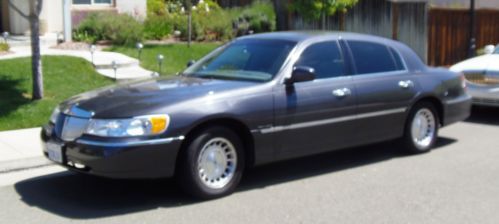 1998 Lincoln Town Car Executive Sedan 4-Door 4.6L 93XXX  MILES, US $6,500.00, image 2
