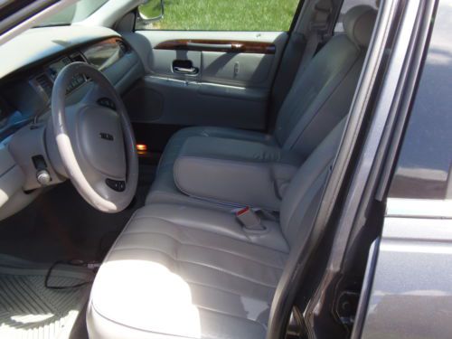 1998 Lincoln Town Car Executive Sedan 4-Door 4.6L 93XXX  MILES, US $6,500.00, image 4