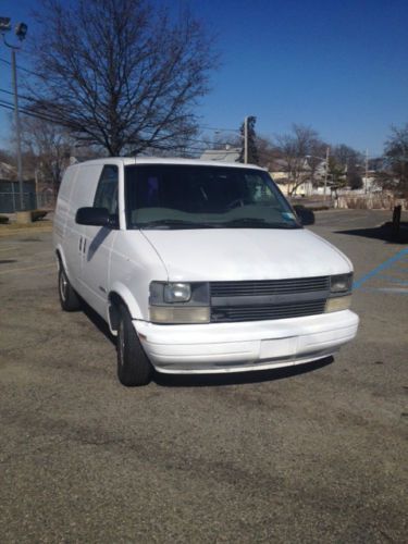 **1999 chevy astro cargo van**no reserve**chevy astro gmc safari**great work van