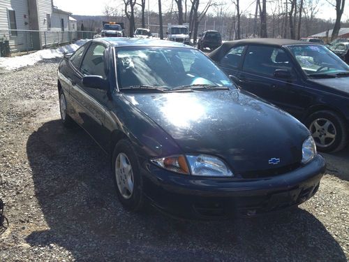2001 chevrolet cavalier base coupe  - no reserve &amp; good running used car